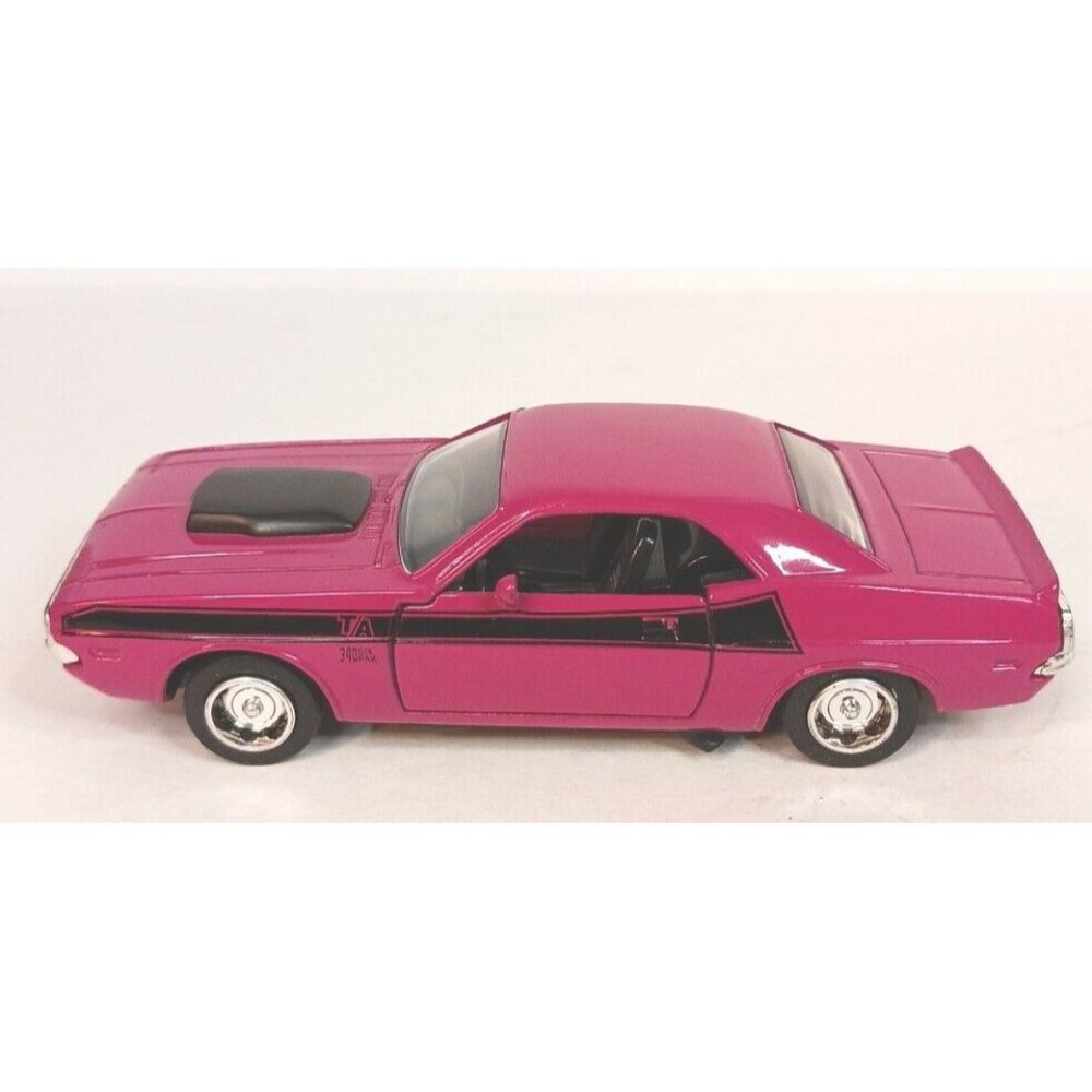 1970 Dodge Challenger Die Cast New-Ray 1:34 Scale Doors Open Purple